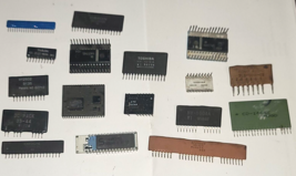 17PCS Vintage Electronic Modules / Radio / Computer / Tv / Automotive Lot #5 - £10.60 GBP