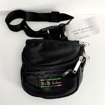 D &amp; D Fashion Collection New w/Tags Fanny Pack Small Capacity 3 Pocket - $29.58 CAD