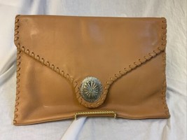 Vintage Meyers Womens Clutch Handbag Tan Leather Magnetic Outer Pocket C... - $23.70