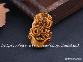 Amulet pendant necklace zodiac snake mascot yellow hand-carved Tiger Eye - £15.55 GBP