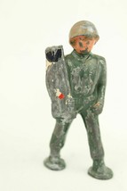 Vintage Manoil Painted Lead Soldier Figure with Flag Die Cast - £7.96 GBP