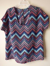 Woman&#39;s Multi-Colored Back Zippered Blouse Size L - £7.70 GBP