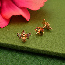 Sterling Silver Post Earrings Cherry Blossom and Bee 7x7mm - €20,11 EUR