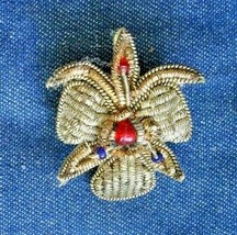 Elegant Metallic Thread &amp; Bead Embroidery Orchid Brooch 1950s vintage 1 3/8&quot; - £9.63 GBP
