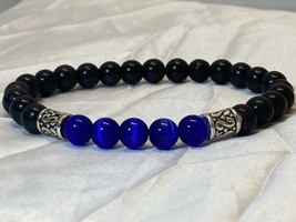 Stretch Bracelet Blue Cat Eye and Black Stone Beads Silver Accents 7.5&quot; Handmade - £19.14 GBP