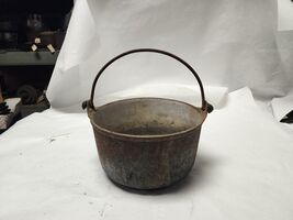 Antique Unbranded 8" Dia. Cast Iron Pot Dutch Oven Enameled Inside - $29.99