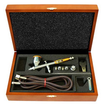 Double Action Gravity Feed Airbrush with Wood Case - $3,970.63 MXN