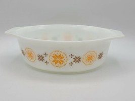 Vintage Pyrex #043 Town &amp; Country, Oval 1 1/2 Qt Casserole, Made in USA - £7.56 GBP