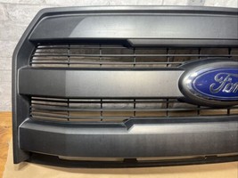 2015 2016 2017 Ford F-150 Lariat Front Grille OEM Factory FL34-8200-FD31833 - $346.50