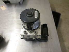 ABS Actuator and Pump Motor From 2012 Chevrolet Cruze  1.4 13434670 - $105.00
