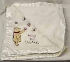 Classic Winnie the Pooh Babys Baby&#39;s First Xmas Snowflake Cream Satin Blanket - £63.30 GBP