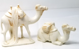 White Camel Figurines Elegant Desert Decor Saddle Cloth Ceramic Medium Vtg - $18.95