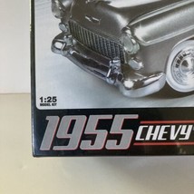 AMT 1/25 1955 Chevy Nomad 1:25 Scale Skill Level 2 HTS - $39.59