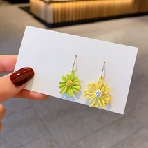 Asymmetric Contrast Color Flower Dangle Earring Korean Elegant Simple Fresh Hook - £6.40 GBP