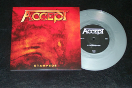 ACCEPT STAMPEDE SILVER VINYL 7&#39;&#39; 100 COPIES - £32.14 GBP