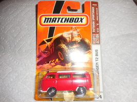 2008 Matchbox &quot;&#39;VW T2 Bus&quot; Outdoor Sportsman Collector #94 Mint On Card - £3.19 GBP