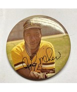 VINTAGE BASEBALL MLB PLAYER &quot;JOHN MHER&quot; METAL BUTTON - $342.91 MXN