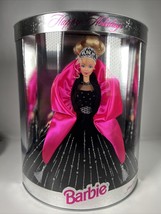 1998 Happy Holidays Barbie Special Edition Rare Error Box Misprint #20200 Nrfb - £26.79 GBP