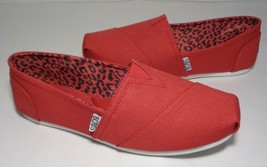 Skechers Size 8 Wide Bobs Plush Peace &amp; Love Red Loafers Flats New Women&#39;s Shoes - £70.86 GBP