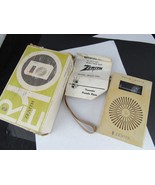 VERY RARE vintage transistor radio ZENITH RE-10 cream WORKS &amp; BOX - $59.90 CAD