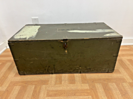 Vintage Military FOOT LOCKER Wood Trunk chest storage green box army US ... - £78.68 GBP