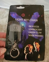 X-Files Light Up Keychain XF1006-Brand New-SHIPS N 24 Hours - £15.55 GBP