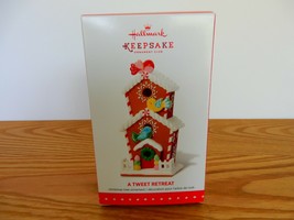 Hallmark 2015 member exclusive holiday Christmas ornament NIB "A Tweet Retreat" - $20.00