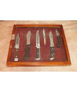 6 PC. BOWIE KNIFE COLLECTION WITH SHARPENER IN WOOD CASE DH2981 - $77.54 CAD