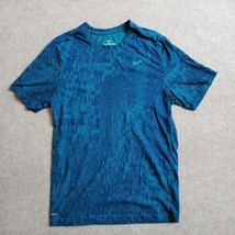 The Nike Tee Dri Fit Shirt Mens Size M Blue Striped Short Sleeve Logo Swoosh - £17.20 GBP