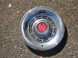 One genuine 1982 1983 Ford LTD 14 inch hubcap wheel cover - $18.50