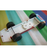 Vintage Soviet Russian  USSR Primitive Racing Tin  Plastic Racing Sport ... - €10,93 EUR