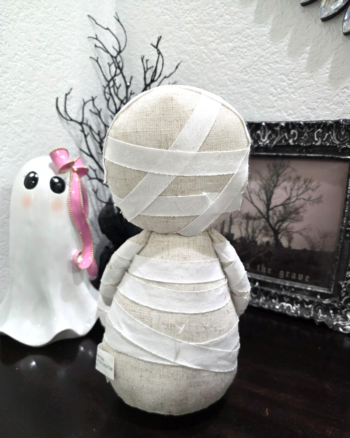 Halloween Mummy Holding Decorative Pumkin Pillow or Tabletop Decor NEW Item image 5