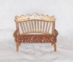 Ornate Wooden Bench or Settee with Fabric Seat Wood Dollhouse Furniture - £7.33 GBP
