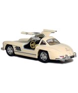 KiNSMART - 1954 Mercedes-Benz 300 SL Coupe 5&quot; 1:36 Scale Die Cast Metal ... - $14.64 CAD+