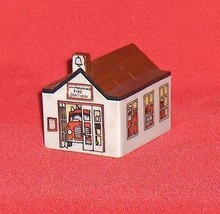 Wade  Whimsey on Why Porcelain  Fire Station    Number 31 - £23.15 GBP
