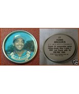 Topps Metal Baseball Coin Hubie Brooks # 27 - $3.17