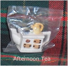 Red Rose Canadian Tea Premium Mini-Teapot Afternoon Tea - $9.71