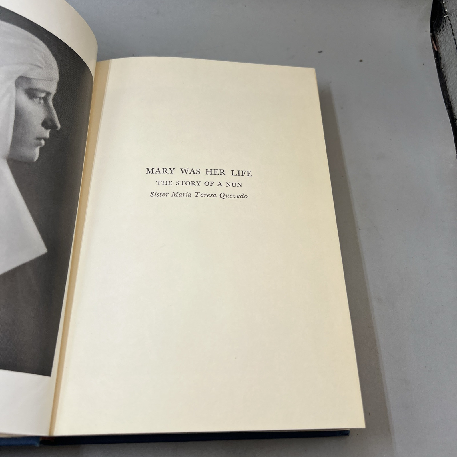 Mary Was Her Life: The Story of a Nun, Sister Maria Teresa Quevedo, 1930-1950 Item image 11