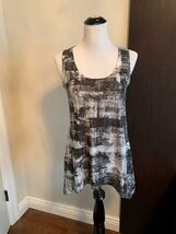 EUC BOBEAU Black, White, Gray Geometric Print Tank SZ - $24.75