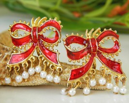 Vintage Red Bow Enamel Holiday Christmas Earrings Pearls Clip On   - $14.95