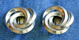 Barclay Elegant Mid Century Modern Silver-tone Clip Earrings 1960s vintage 1&quot; - £11.10 GBP