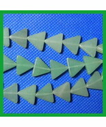 12mm - 13mm Green Aventurine Triangle Beads (10) TEN Beautiful Beads! - $65.40 MXN