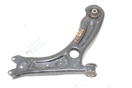11-18 VOLKSWAGEN JETTA SE Front Right Lower Control Arm F2226 image 4