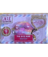 S.W.A.K. Interactive Kissable Key Chain – Tie-Dye Kiss - By WowWee - $237.18 MXN