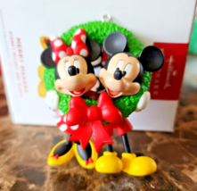 Hallmark Disney Mickey Mouse And Minne Merry Makers Christmas Ornament 2022 New - £11.23 GBP