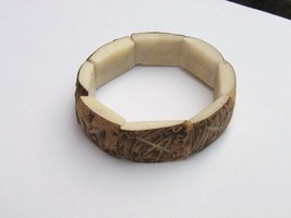  Lot of 10 ethnic bracelets made of coconut, wholesale - $53.00