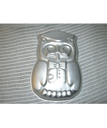 Wilton Mister Owl Graduate Cake Pan (2105-5036, 1978) - $260.98 MXN