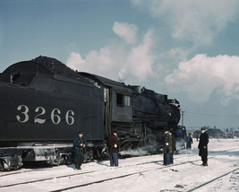 Santa Fe Railroad train leaving Corwith Yard in Chicago 1943 WWII Photo ... - £7.02 GBP+