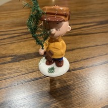 Department 56 A Very Snoopy Christmas Charlie Brown Figurine No Ornament - $9.89