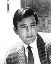 Mike Connors iconic portrait in sports jacket as Mannix 8x10 inch photo - £7.66 GBP